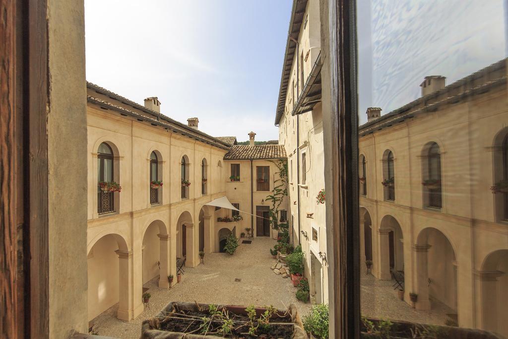 Casa Rosati Fontecchio Exterior photo